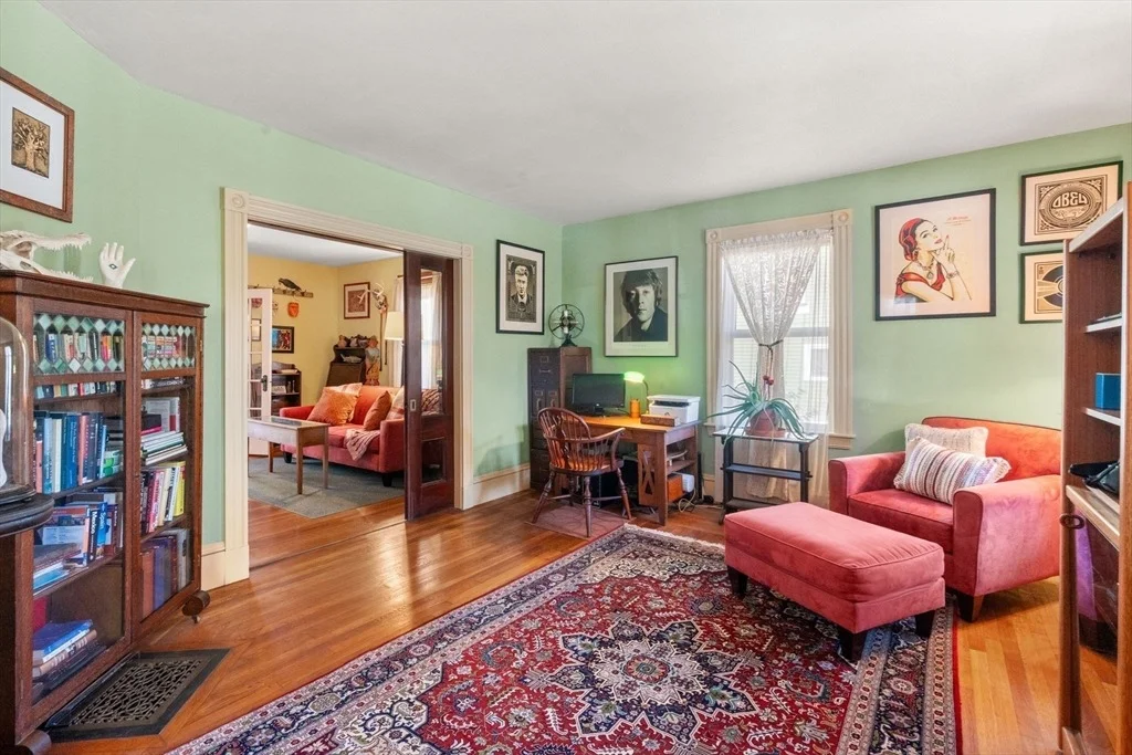 Photo of 5 Byron St