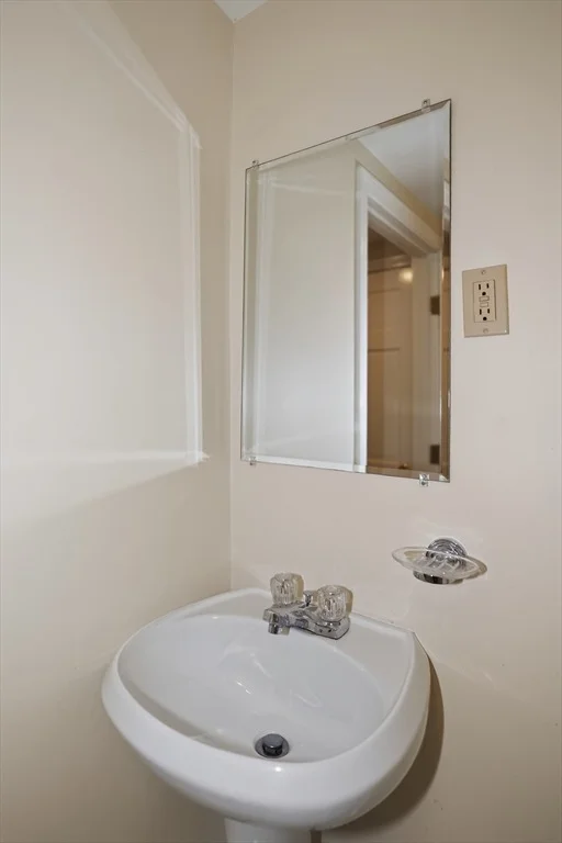 Photo of 18 Harrington Rd