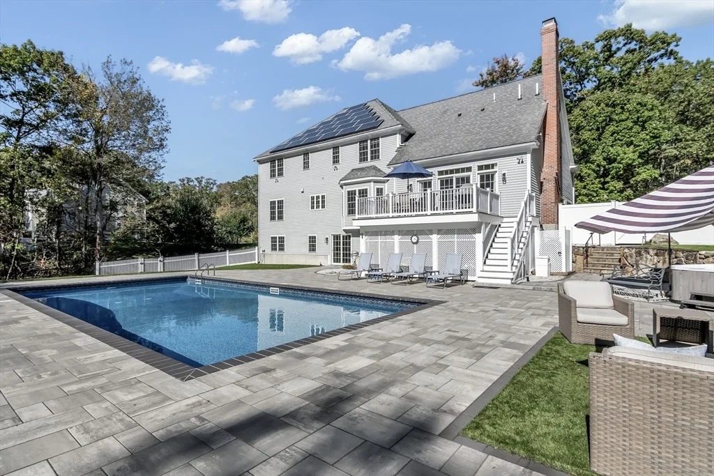 Photo of 320 High Plain Road