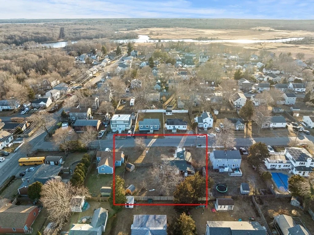 Photo of 20 Dundee Dr.