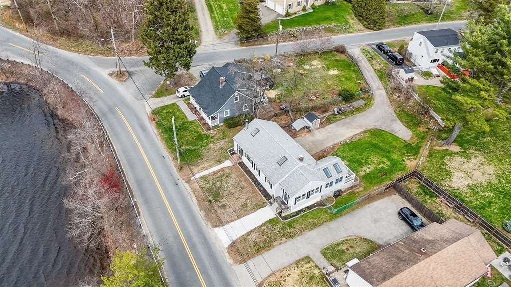 Photo of 71 Pond St