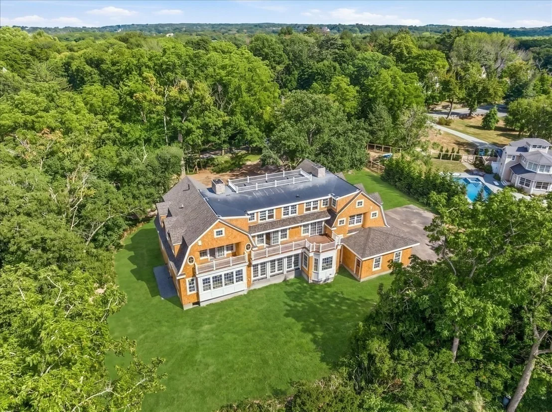 Photo of 112 Martins Ln