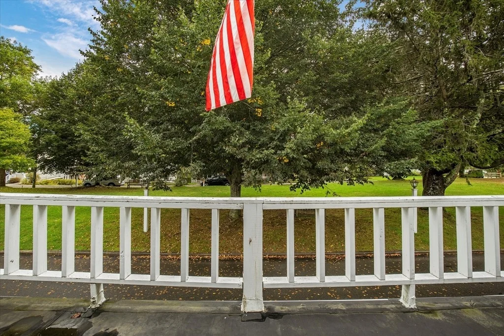 Photo of 35 Valley Ave
