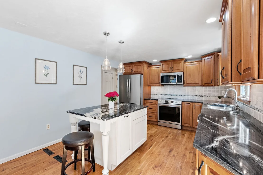 Photo of 13 Annabel Ln