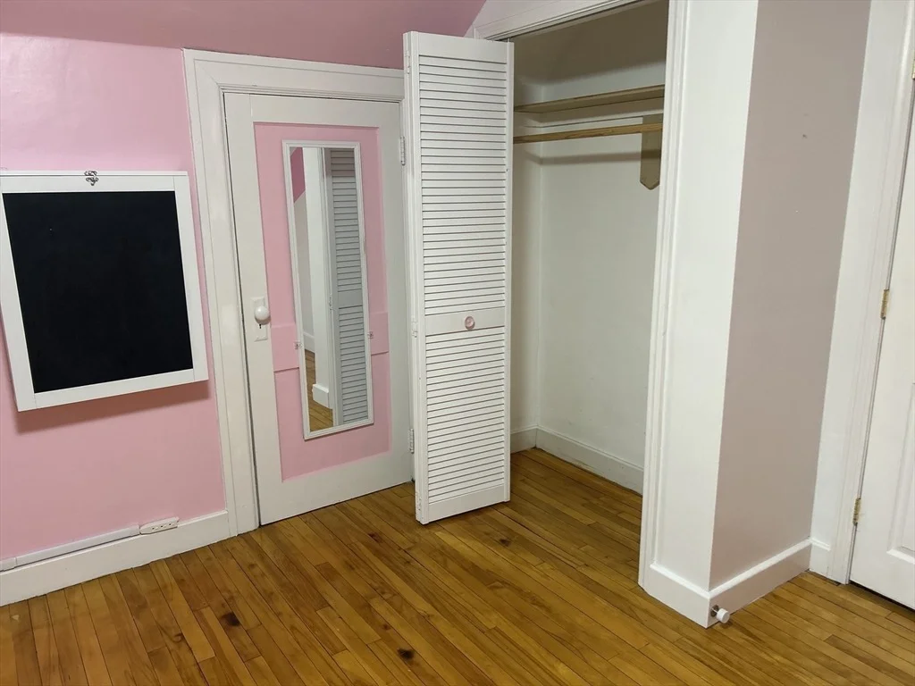 Photo of 42 Ernest Ave
