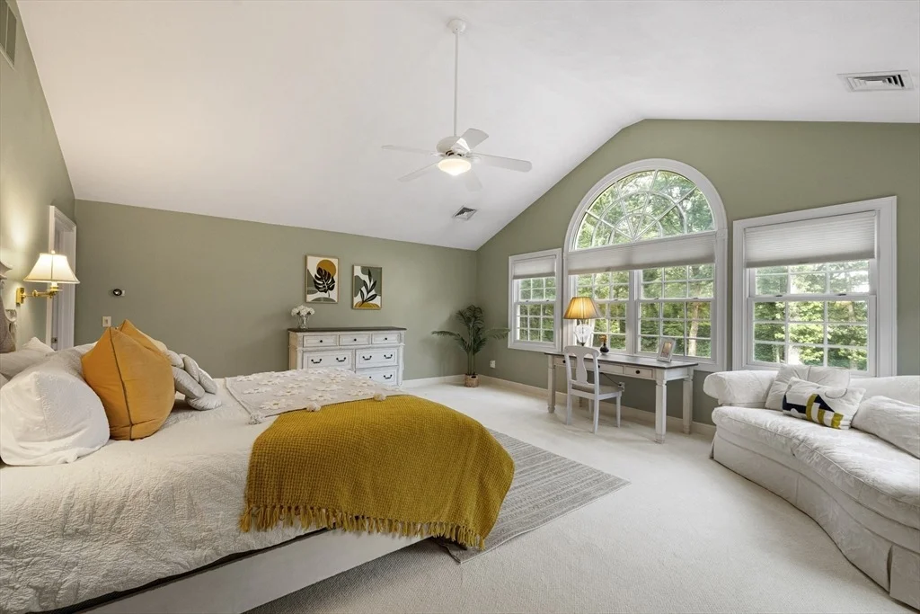Photo of 89 Bridle Path