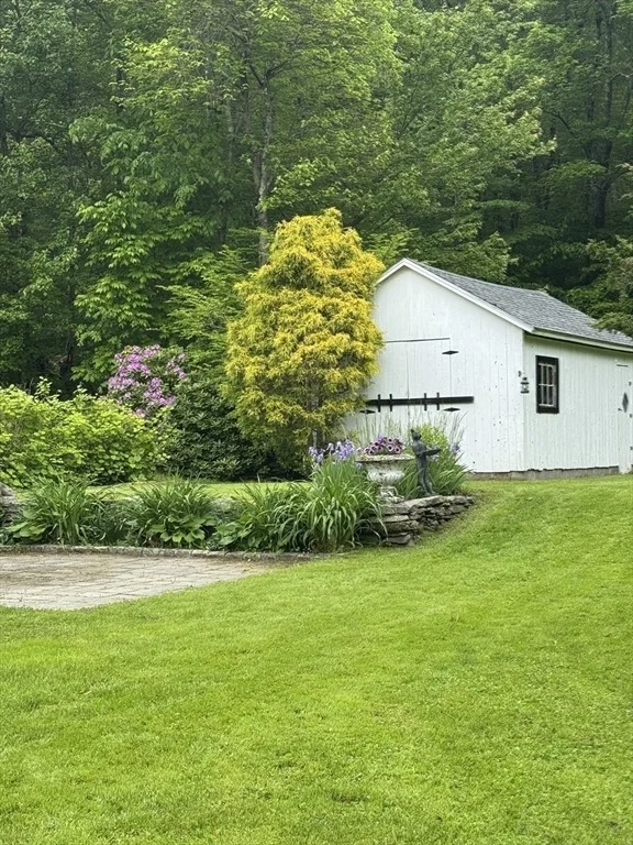 Photo of 547 Main St