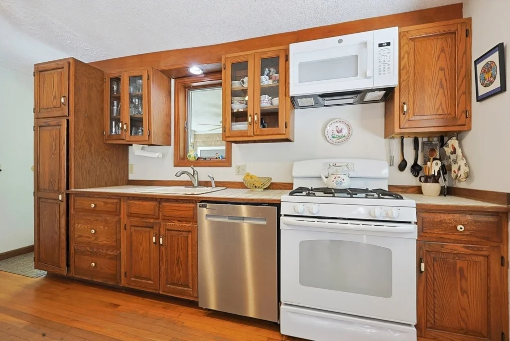 Photo of 1775 Drift Rd
