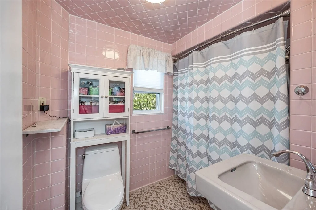 Photo of 40 Marie Ave