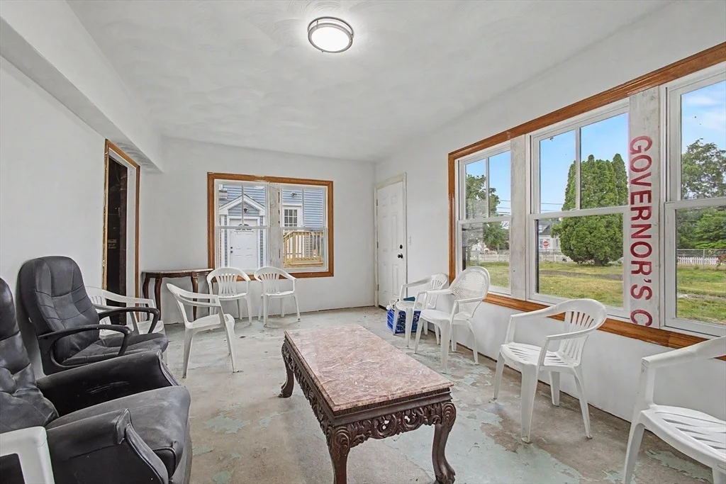 Photo of 298 King St