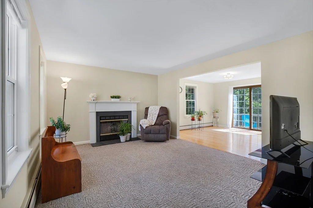 Photo of 29 Carleton Dr