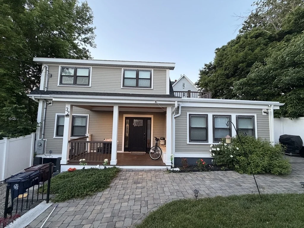 Photo of 32 Fremont Ave