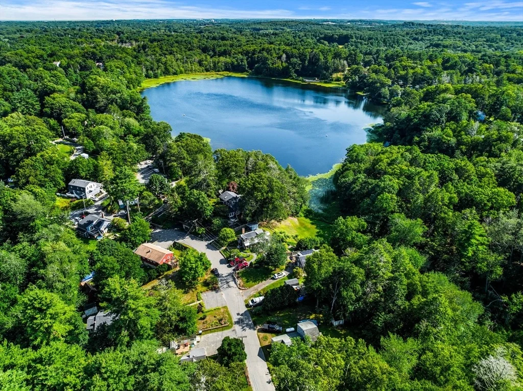 Photo of 76 Pine Tree Drive