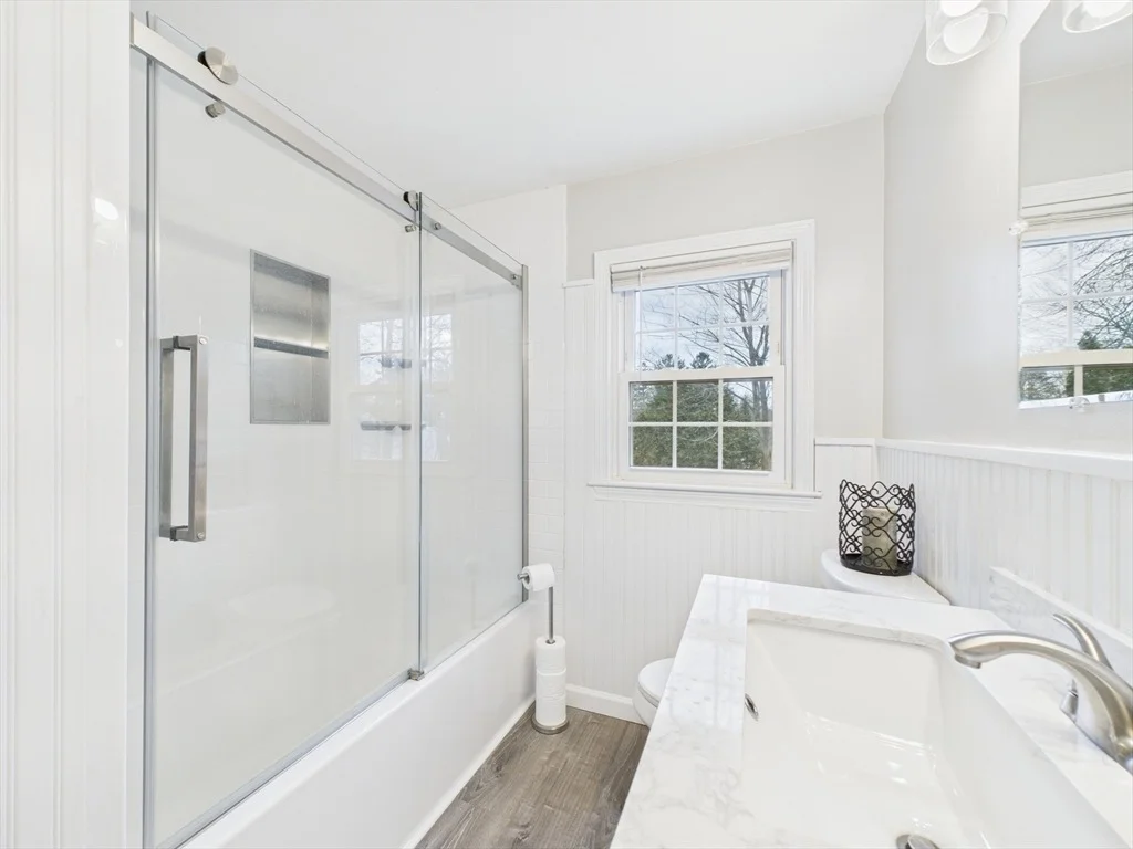 Photo of 17 Meadowbrook Drive
