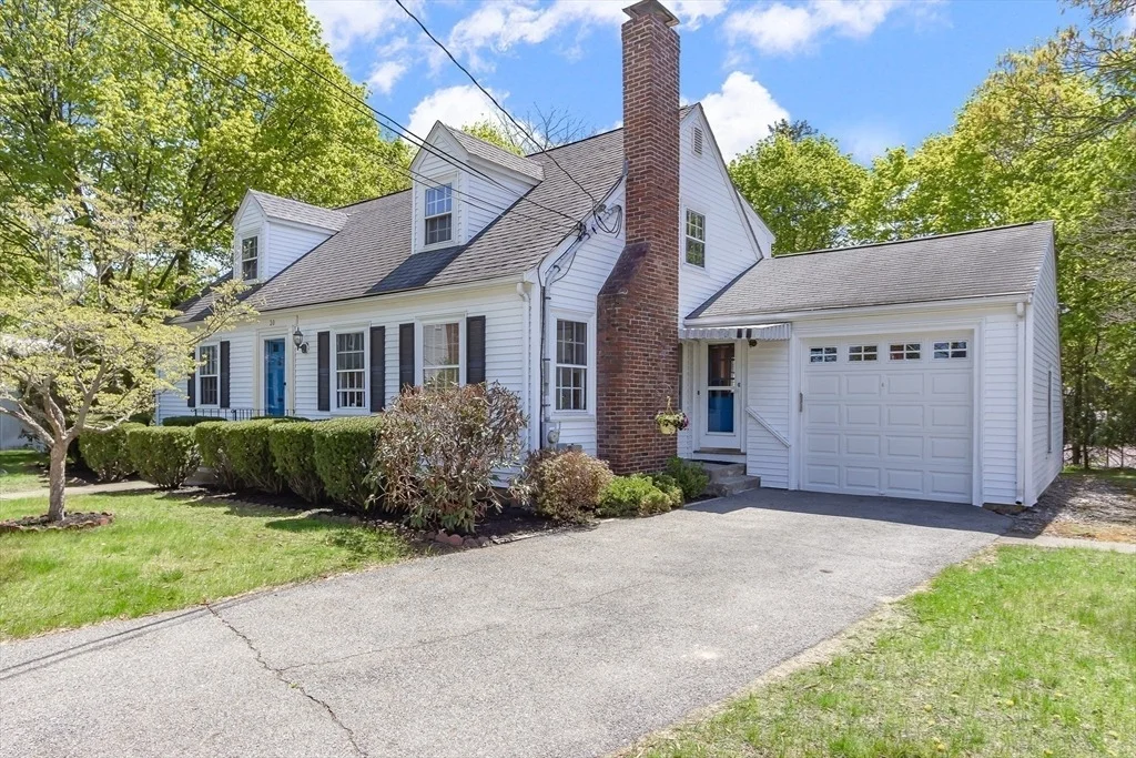 Photo of 30 Richards Cir