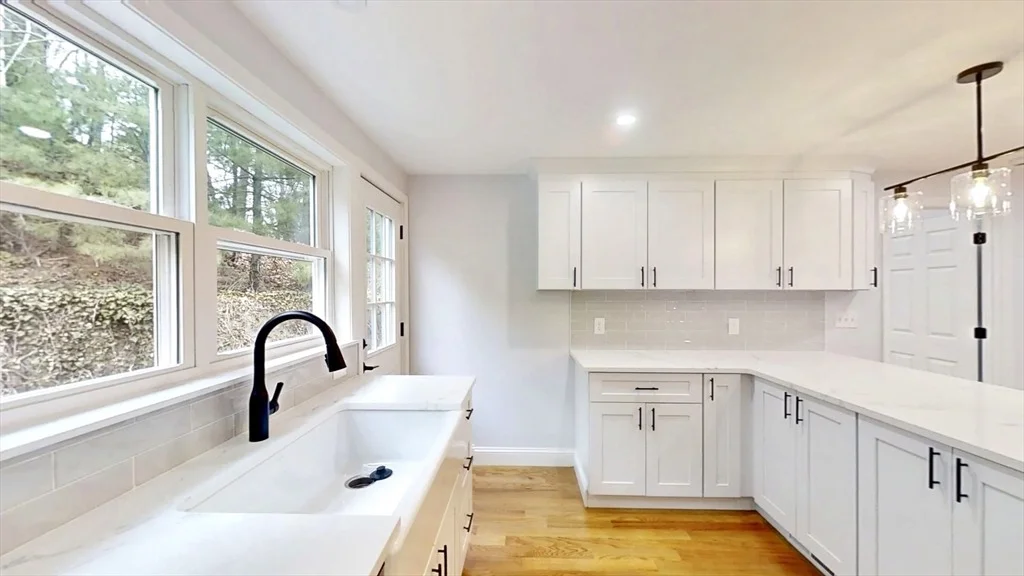 Photo of 8 Reardon Rd