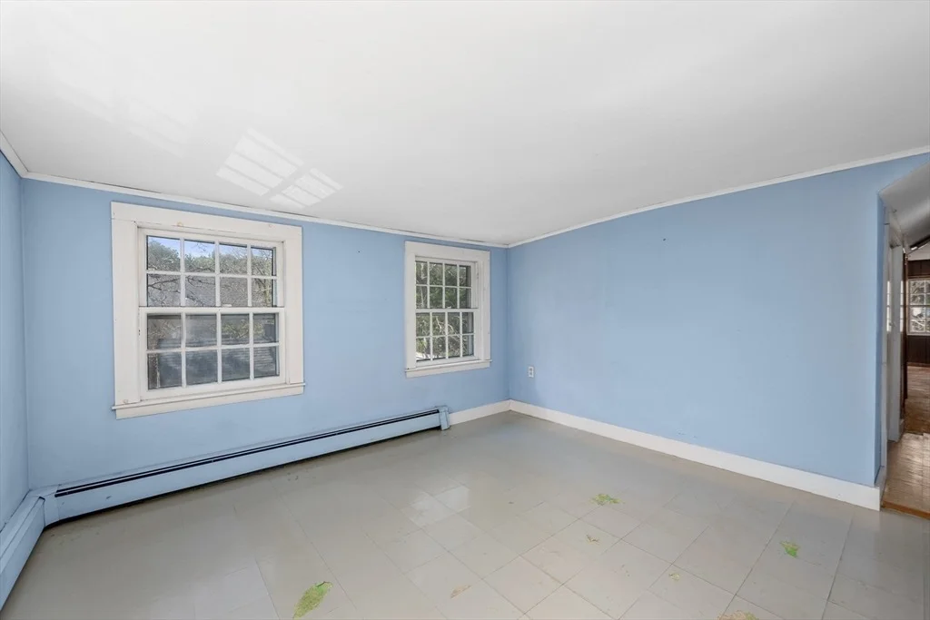 Photo of 25 Charlotte Ave