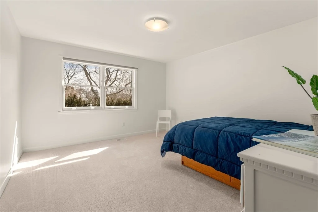 Photo of 120 Crestview Road