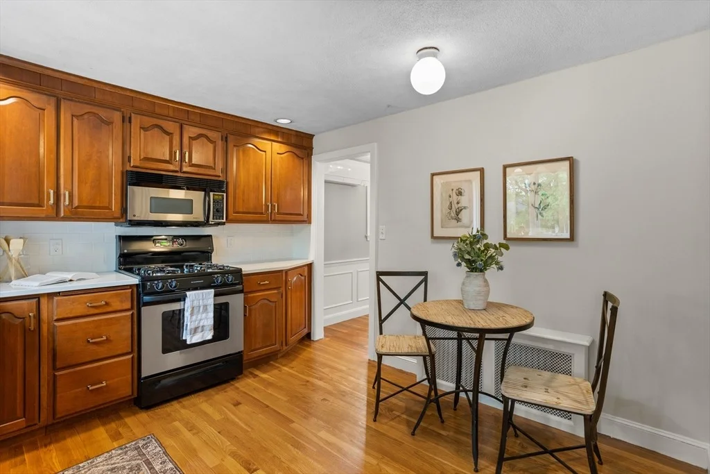 Photo of 168 Cedar Ave