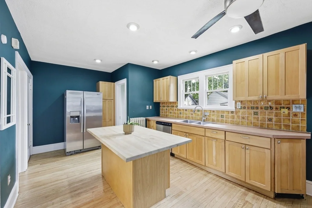 Photo of 9 Texel Dr