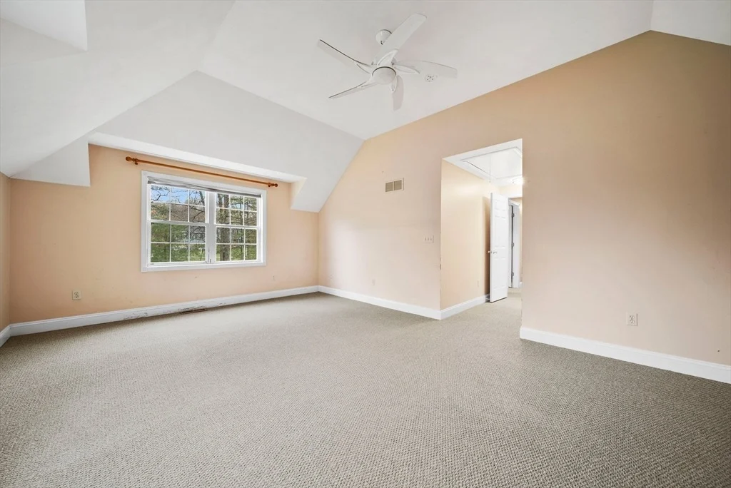 Photo of 37 Jacques Rd