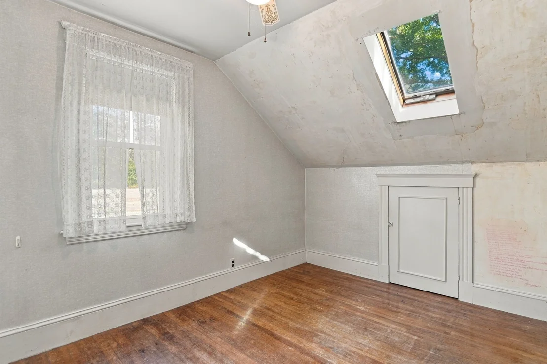 Photo of 62 Chase Avenue