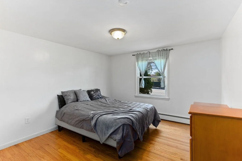 Photo of 8 Rathbun Willard Drive