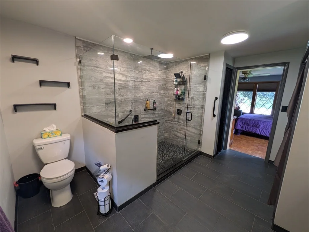 Photo of 108 Oak Knolls Circle