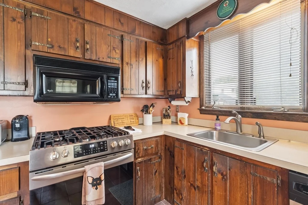 Photo of 12 Stromquist Avenue