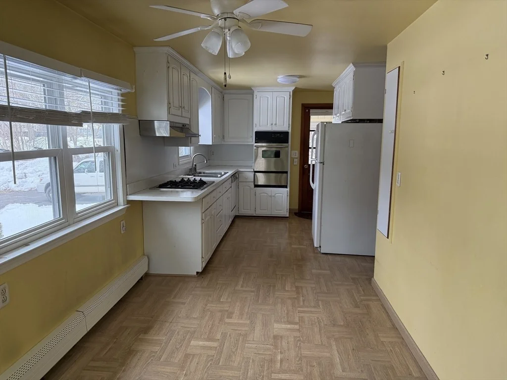 Photo of 8 Sycamore Cir