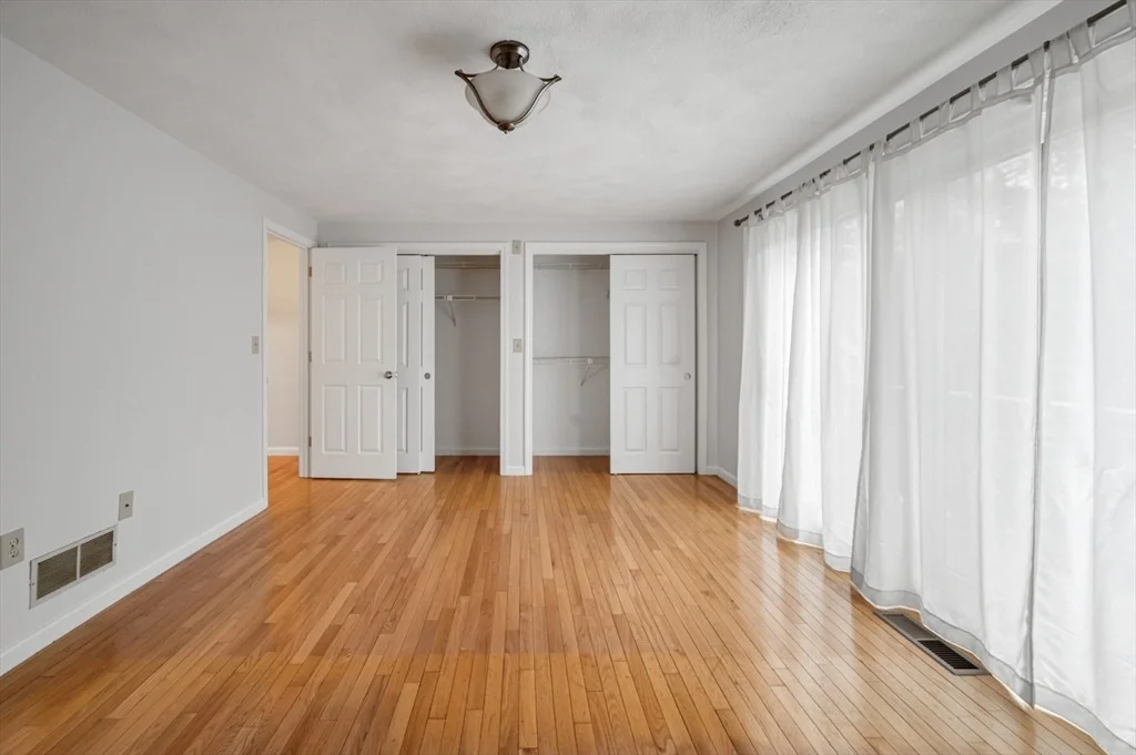 Photo of Unit 3 at 4 Deer Path