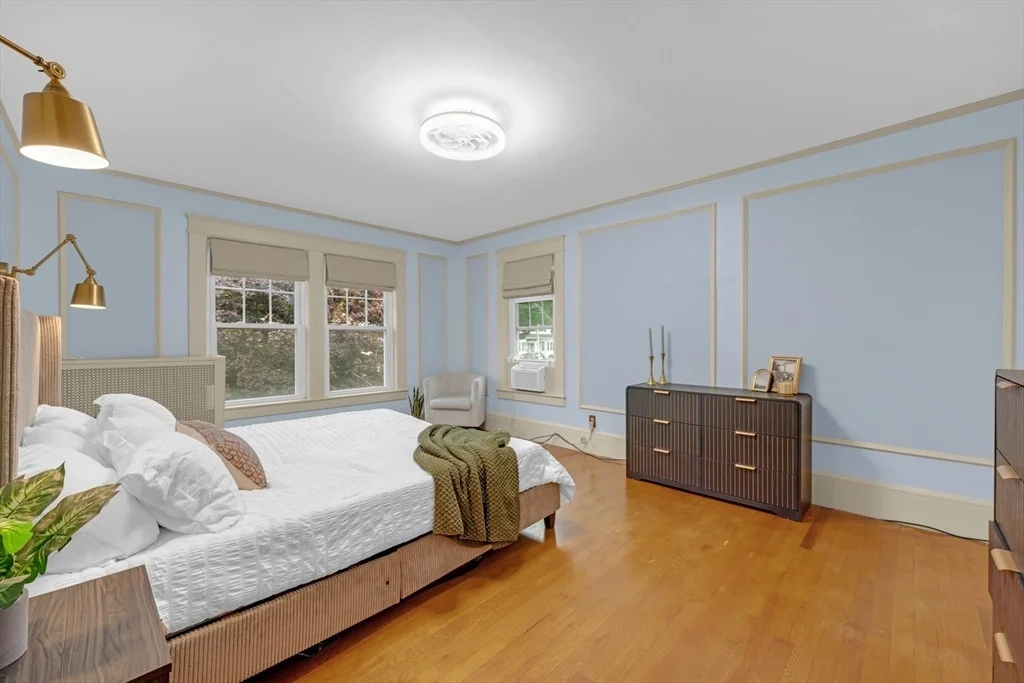 Photo of 14 Tahanto Rd