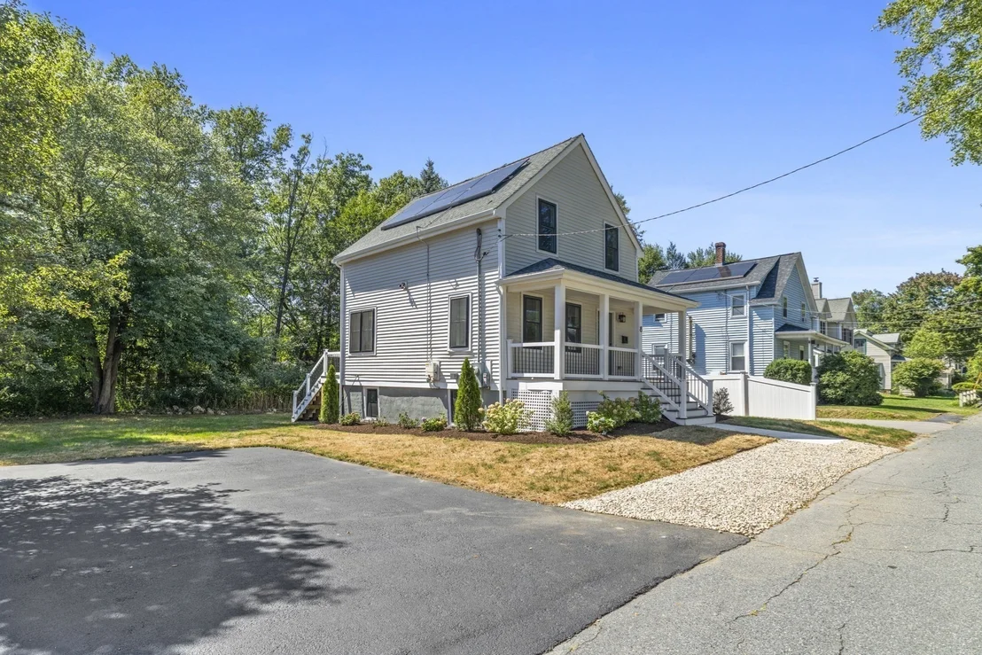 Photo of 8 Rodman Rd