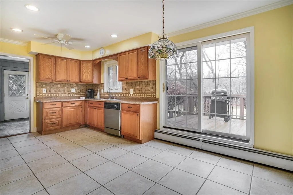 Photo of 24 Pleasant Circle