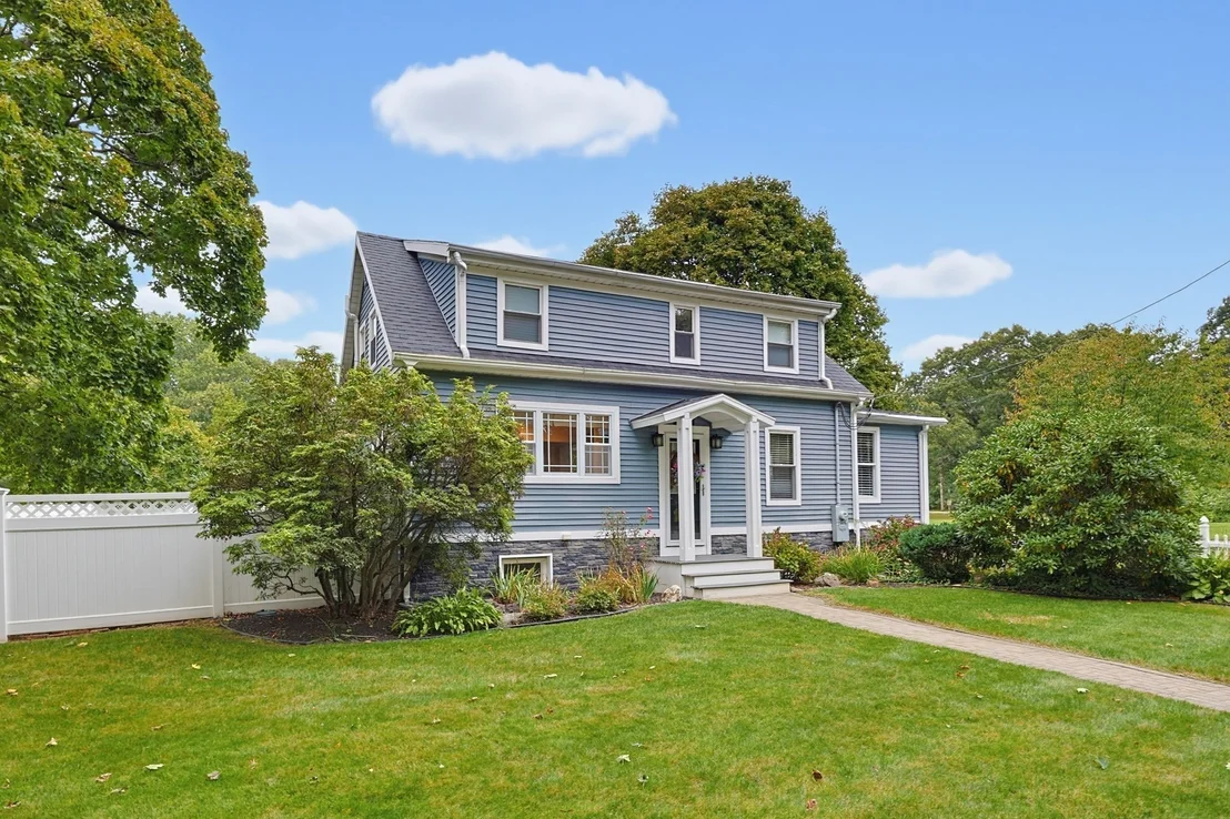 Photo of 38 Dexter Ave.
