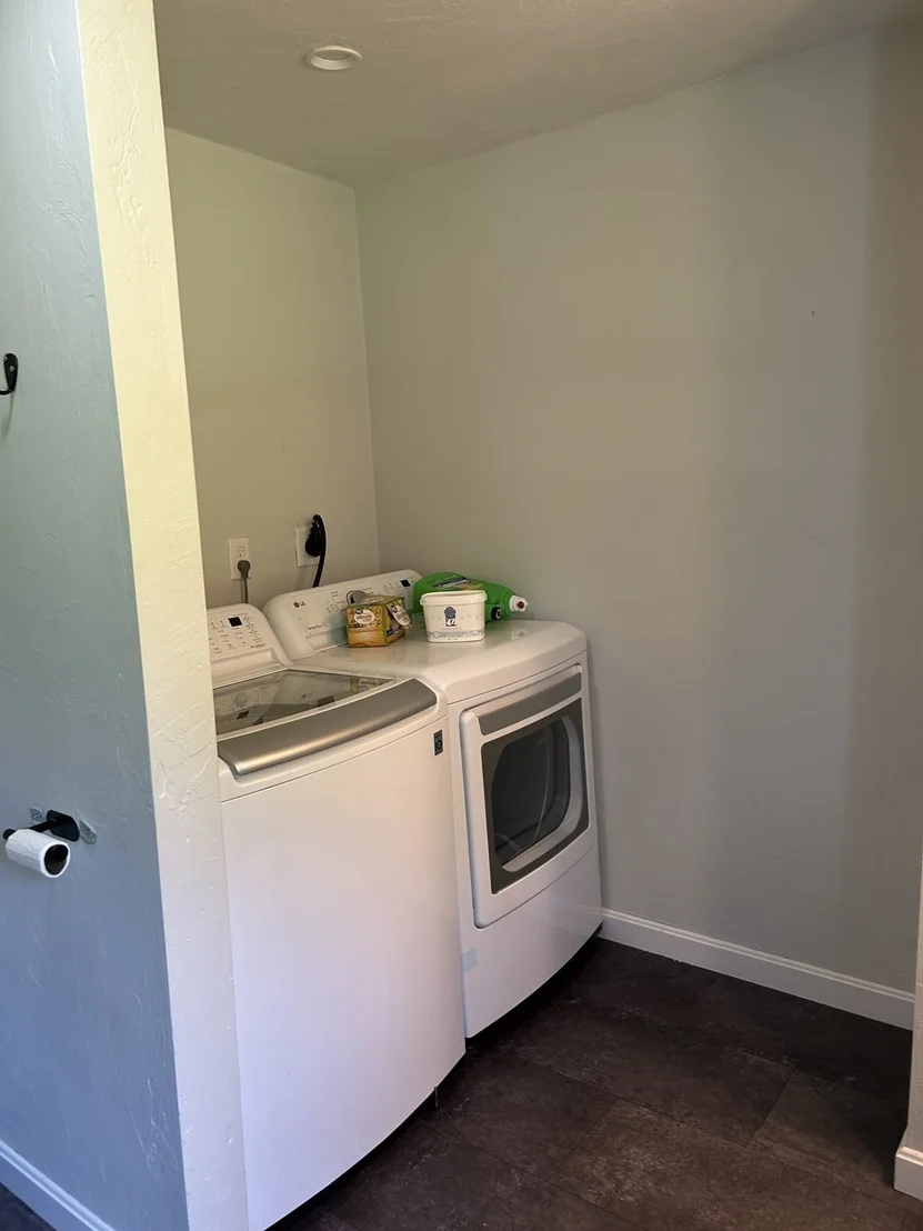 Photo of 468 Podunk Road
