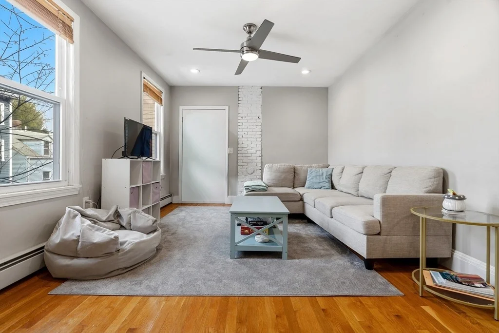 Photo of Unit 2 at 331 E St