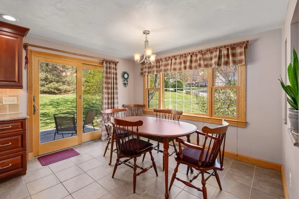 Photo of 12 Mooreland Dr