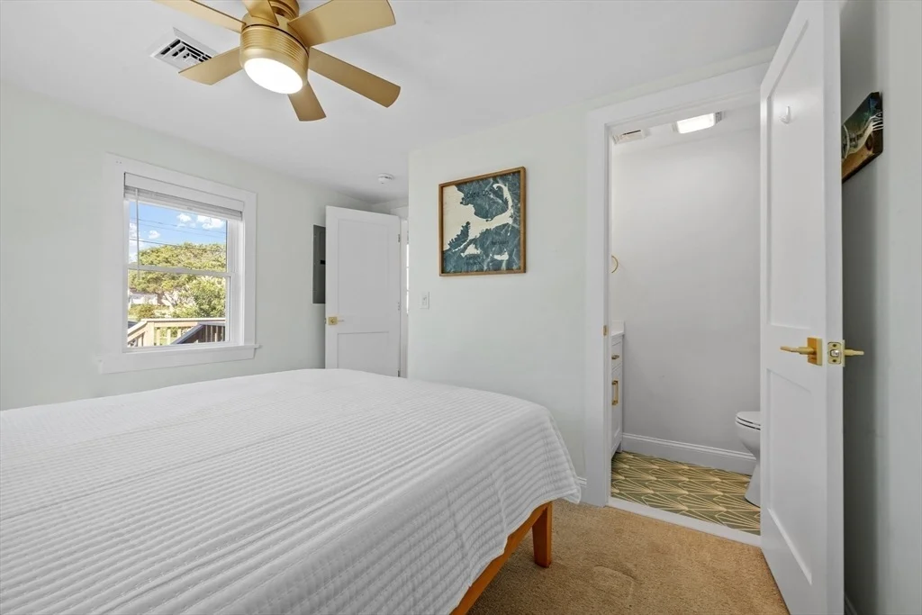 Photo of 49 Freeman Ave
