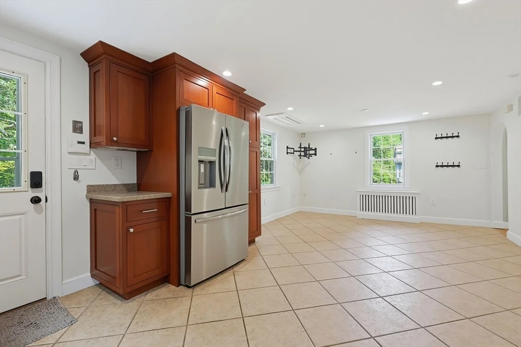 Photo of 50 Rustic Rd
