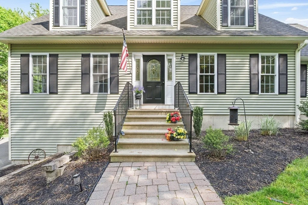 Photo of 104 Gilchrest Street