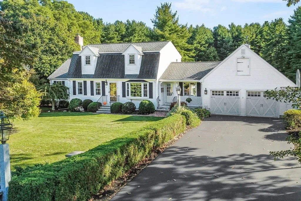 Photo of 7 Chris Dr