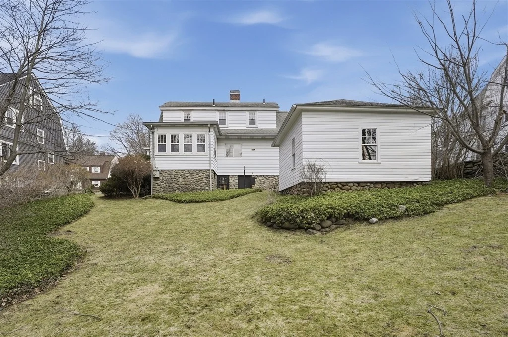 Photo of 18 Davidson Road