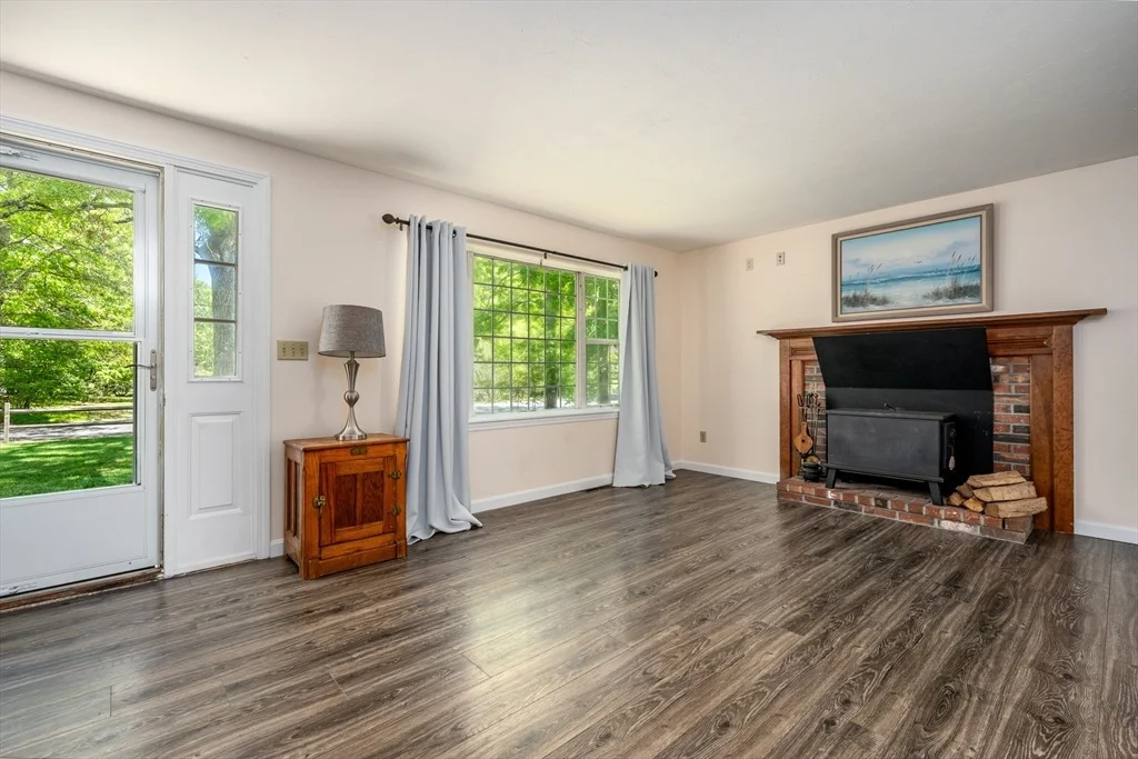 Photo of 168 White Moss Dr