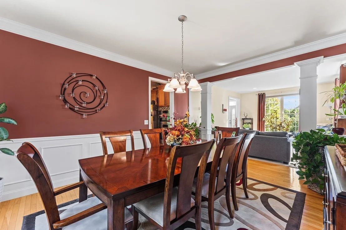 Photo of 32 Howarth Dr