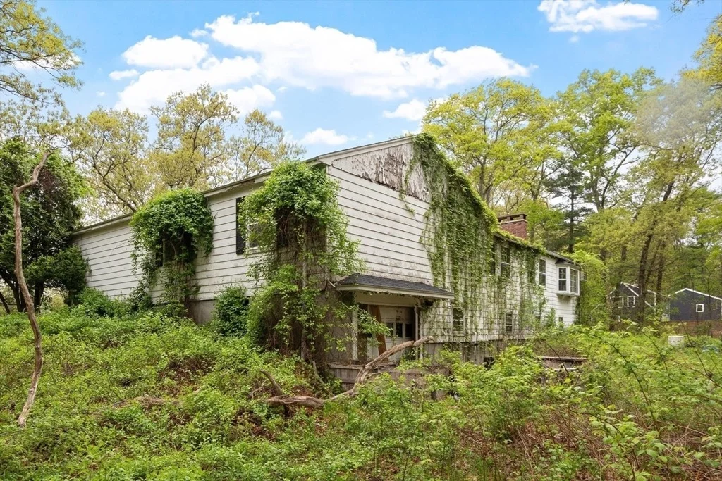 Photo of 354 Maple St
