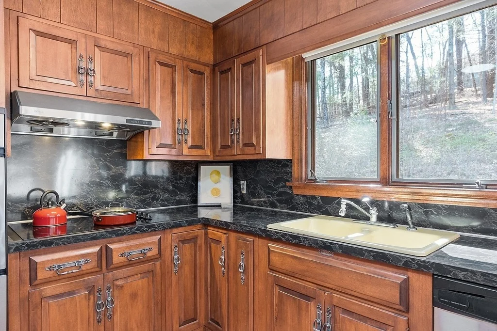 Photo of 154 Summer St