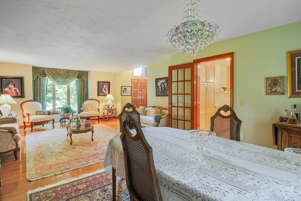 Photo of 15 Greenview Lane
