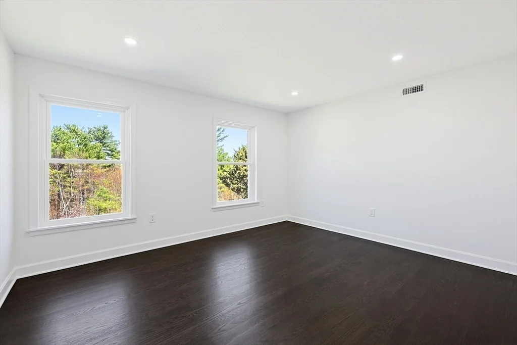 Photo of 175 Pleasant St