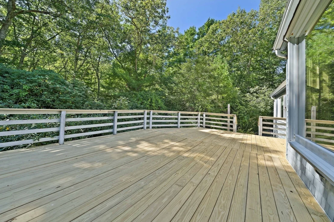 Photo of 280 Wings Neck Rd